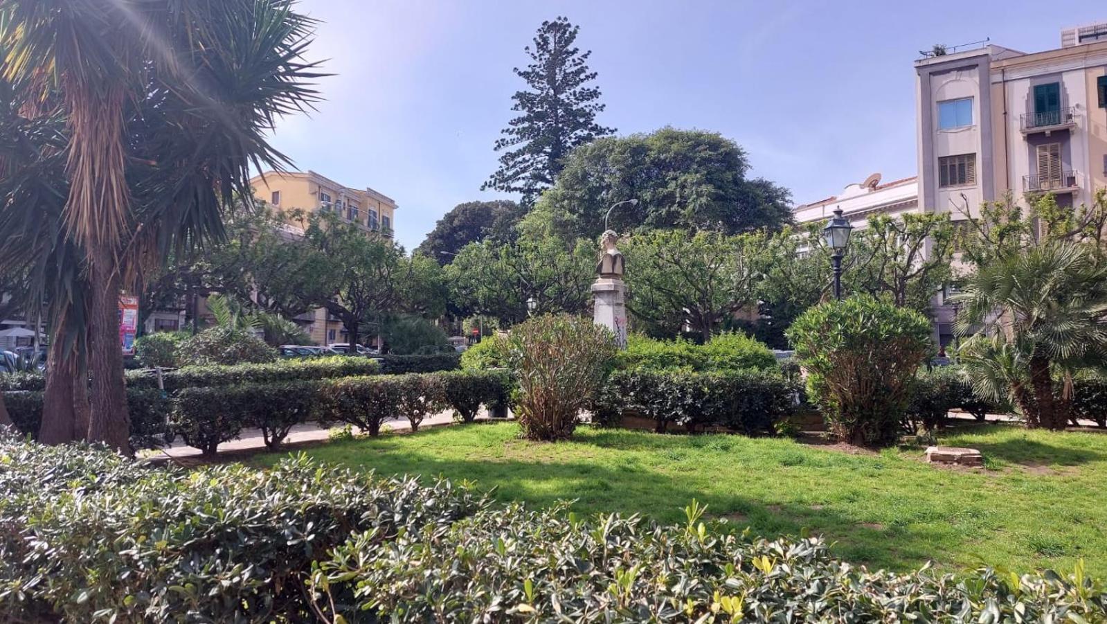 Casa Santoliva In Centro A Palermo Ξενοδοχείο Εξωτερικό φωτογραφία